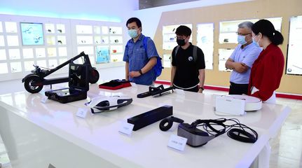 高質(zhì)量發(fā)展調(diào)研行·對話企業(yè)家 | 梁銳 市場“踏準韻律” 創(chuàng)新“動如脫兔”的計算機應用之道